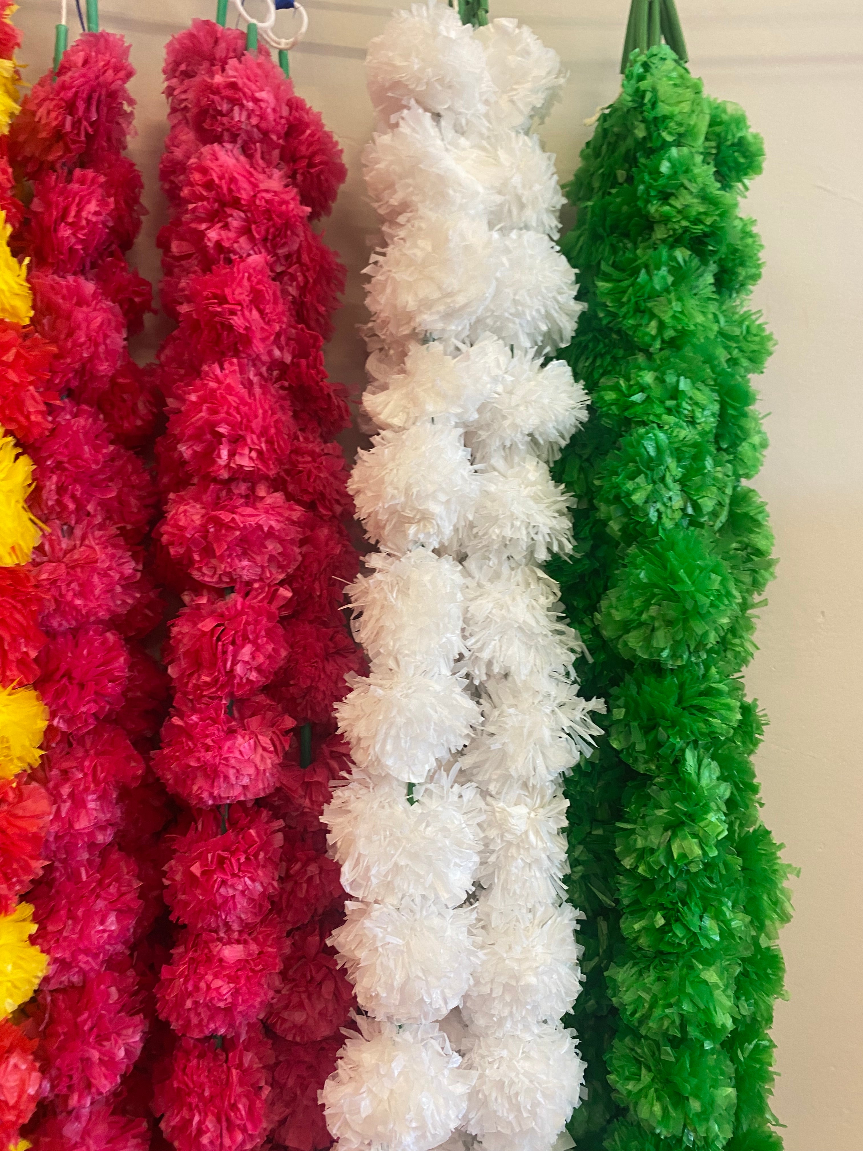 MARIGOLD ARTIFICIAL DECORATION LADHI 5 IN EACH WASHABLE