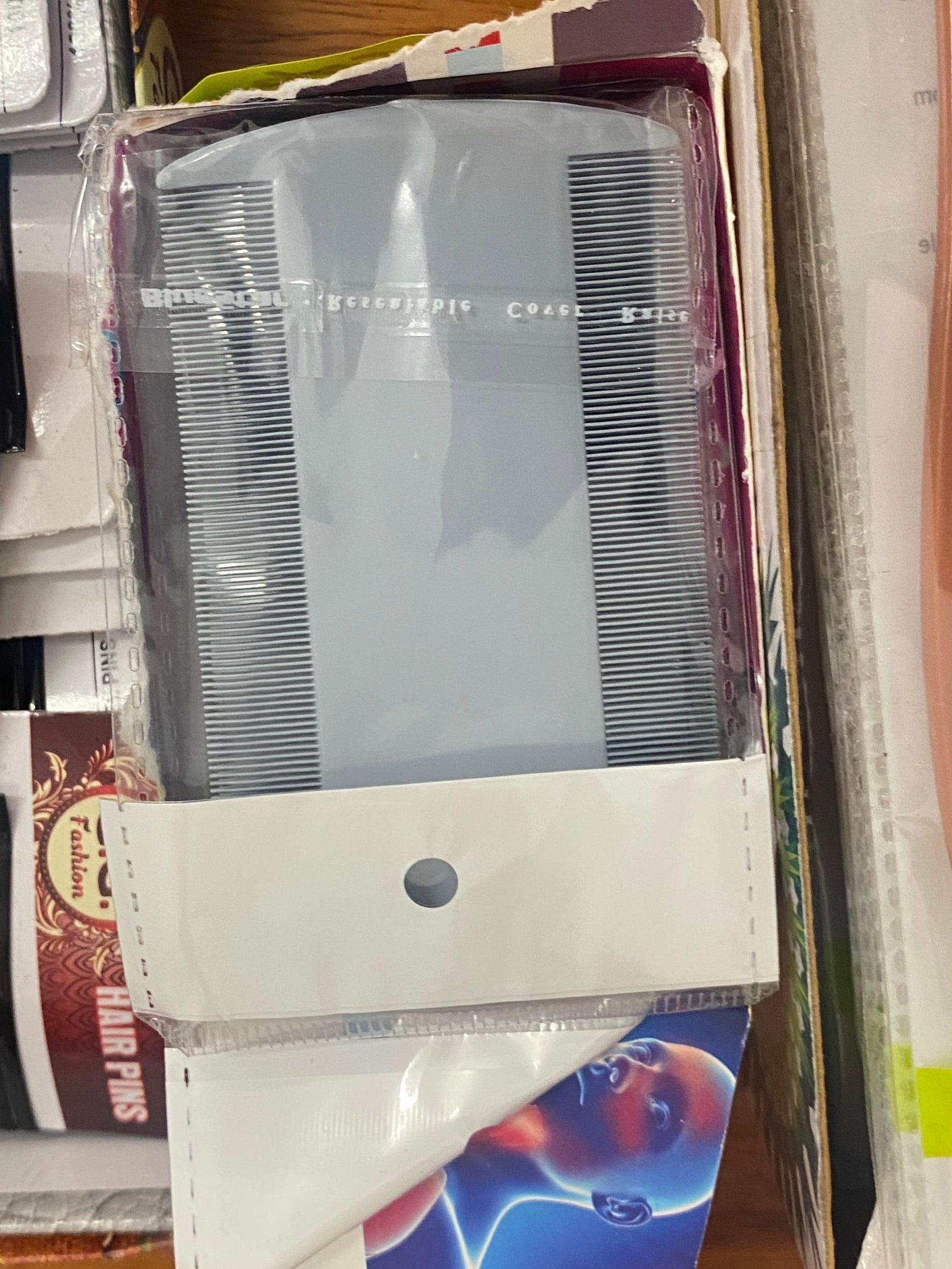 LICE COMB PLASTIC