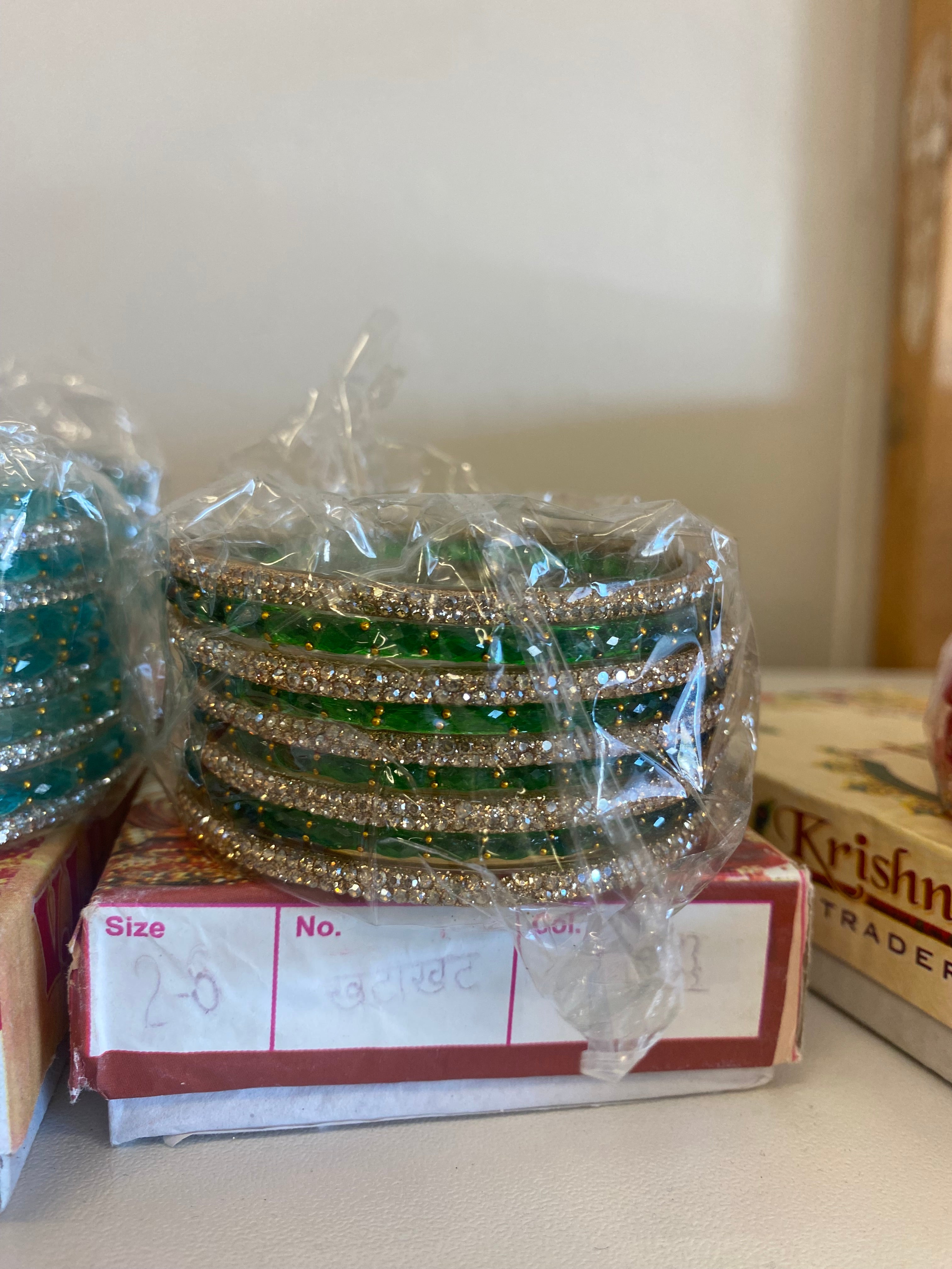 RAIN DROP GLASS BANGLES IN ALL SIZES ALL SIZE AVAILABE 2.2, 2.4, 2.6, 2.8