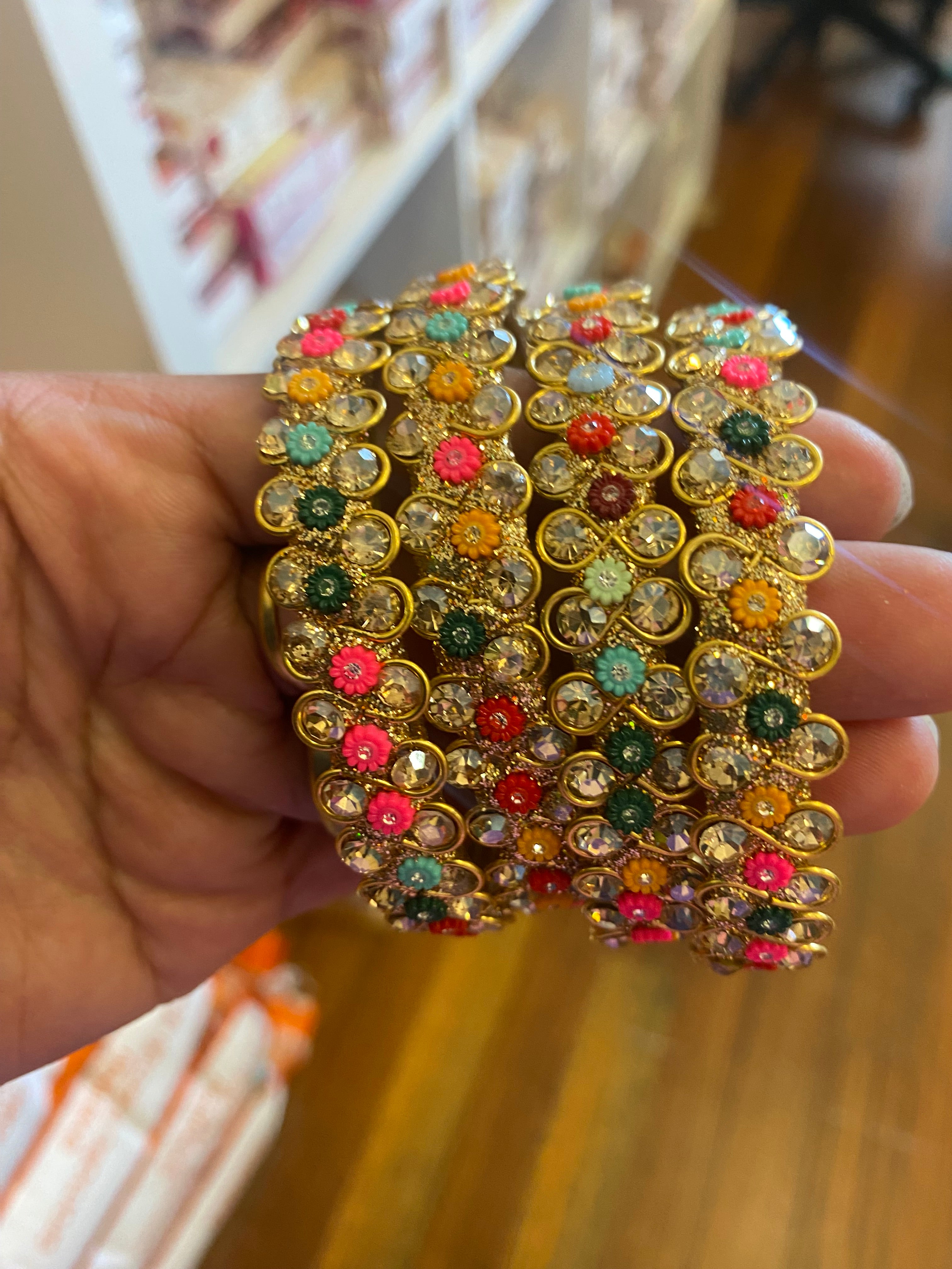 MULTI COLOR HEAVY GLASS BRACELTS 4 PCS