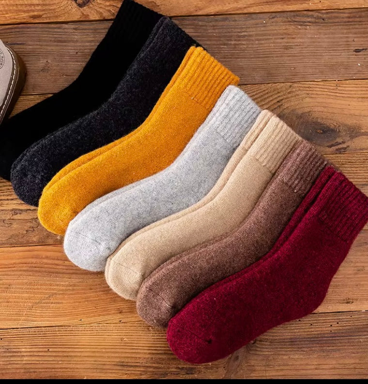 WINTER UNISEX SOCKS HIGH ANKLES
