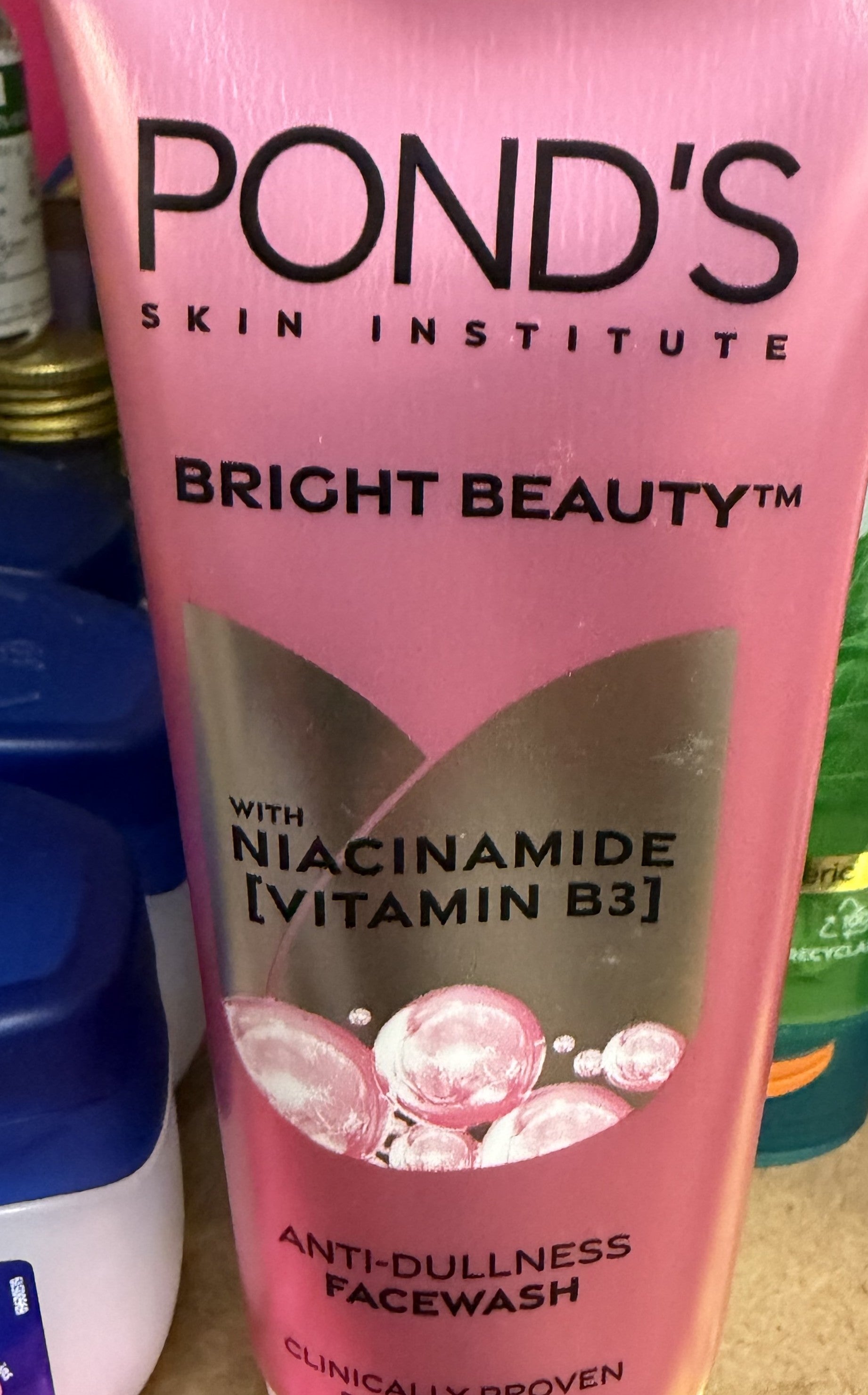 PONDS BEAUTY FACE WASH 100 GM