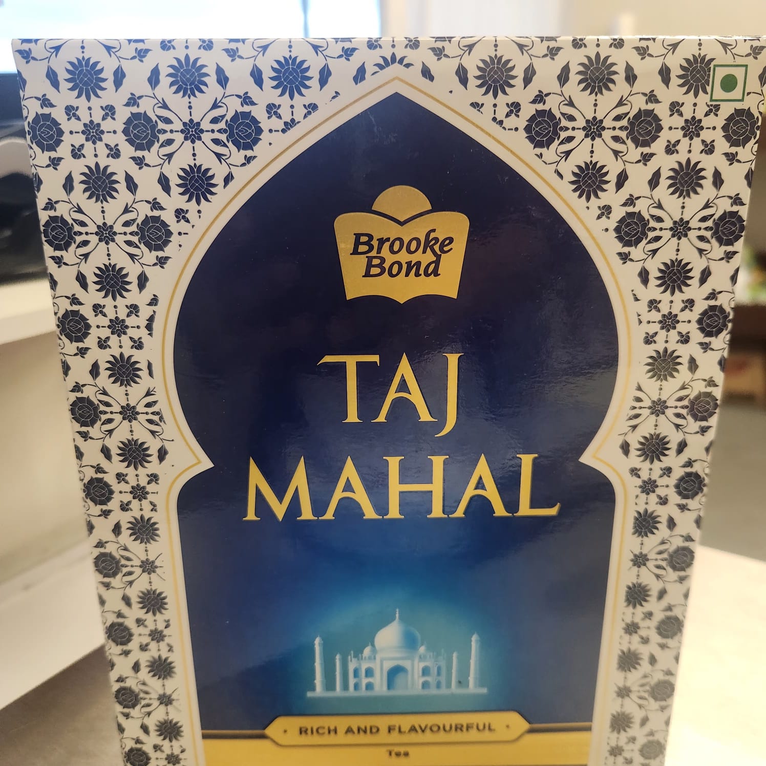 BROOK BOND TAJ MAHAL TEA 1KG