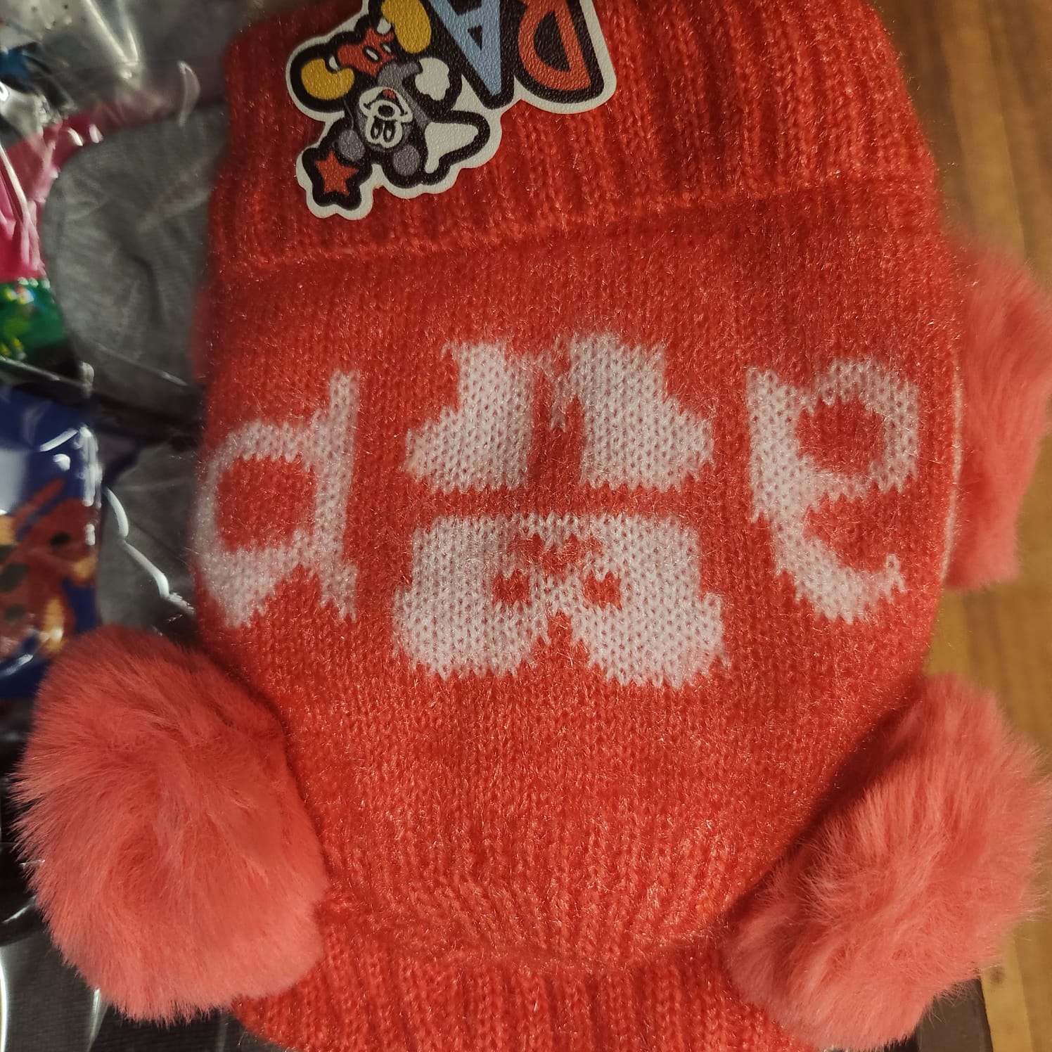 DOUBLE POM POM ROUND BINNIE ( CAPS) WITH FURR LINNING