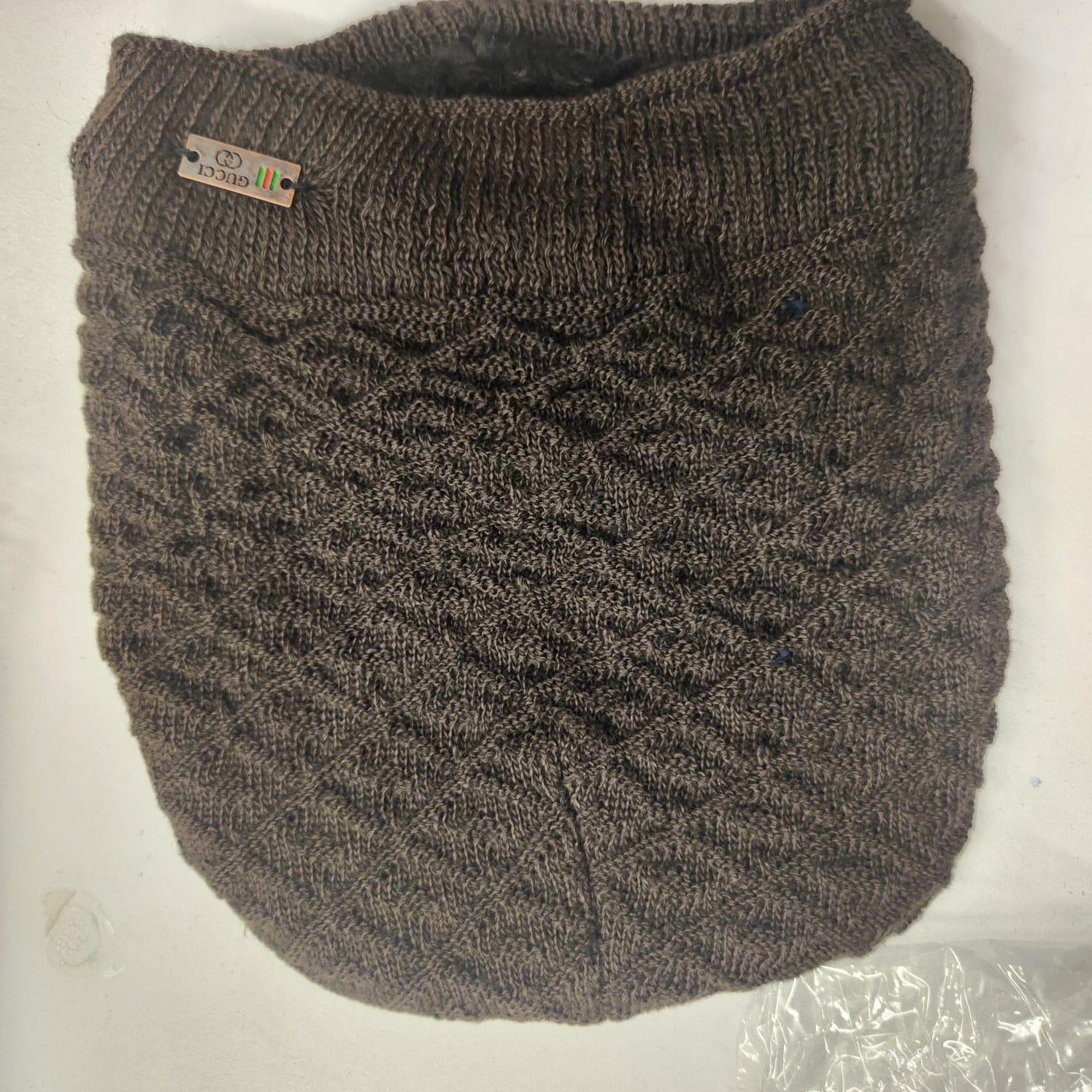 MALE BINNIES ( CAPS) FOR WINTERS FREE SIZE WITH FURR LINNING