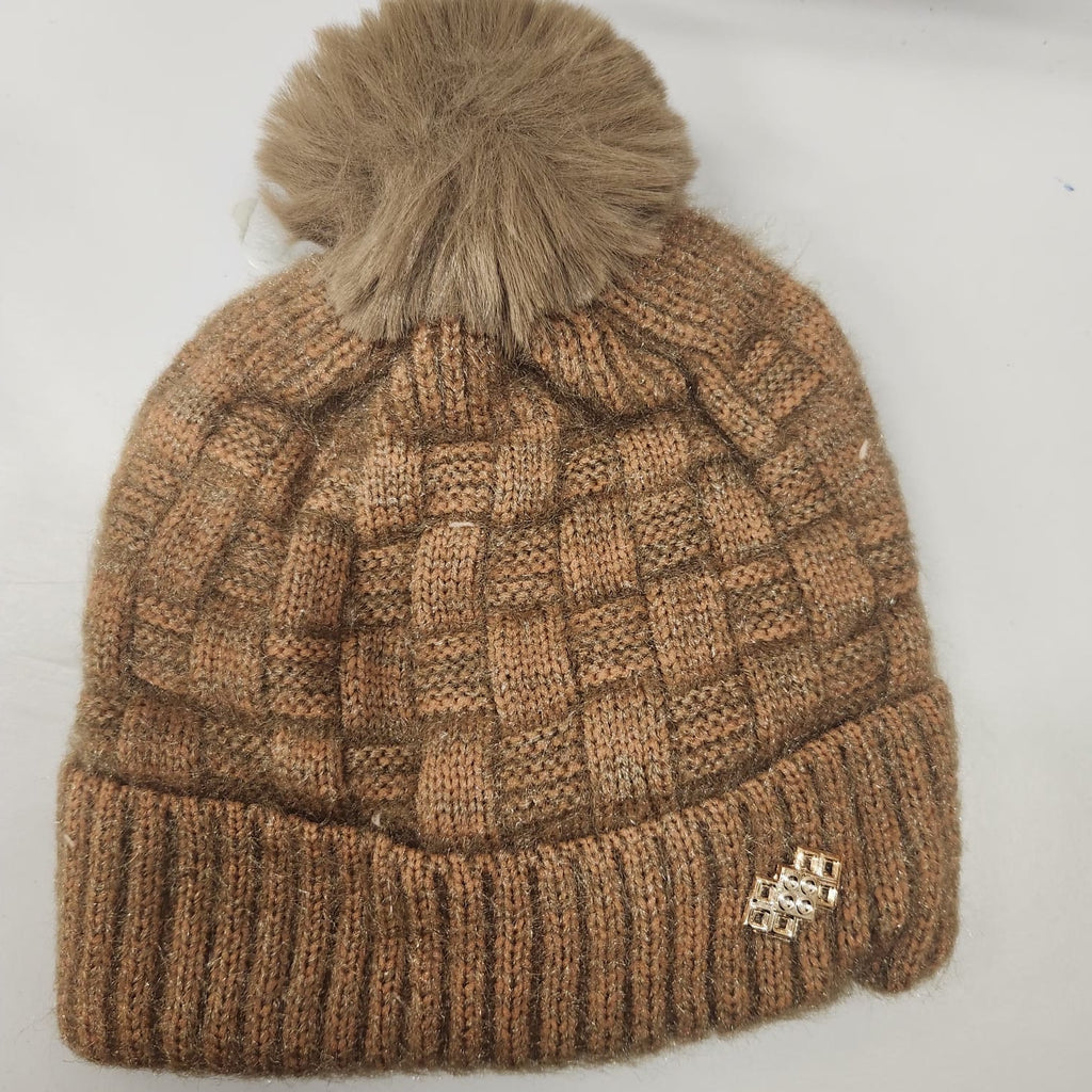 LADIES BEANIE WITH FURR SINGLE POM POM