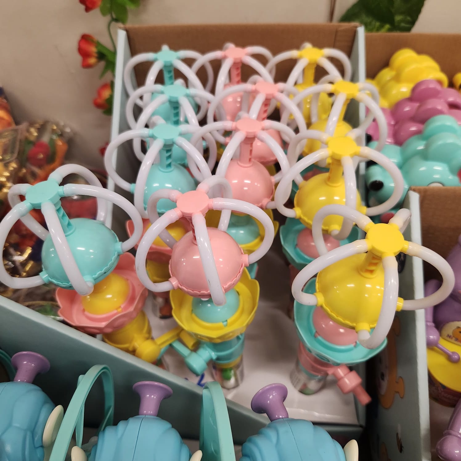 KIDS TOYS WITH CANDIES