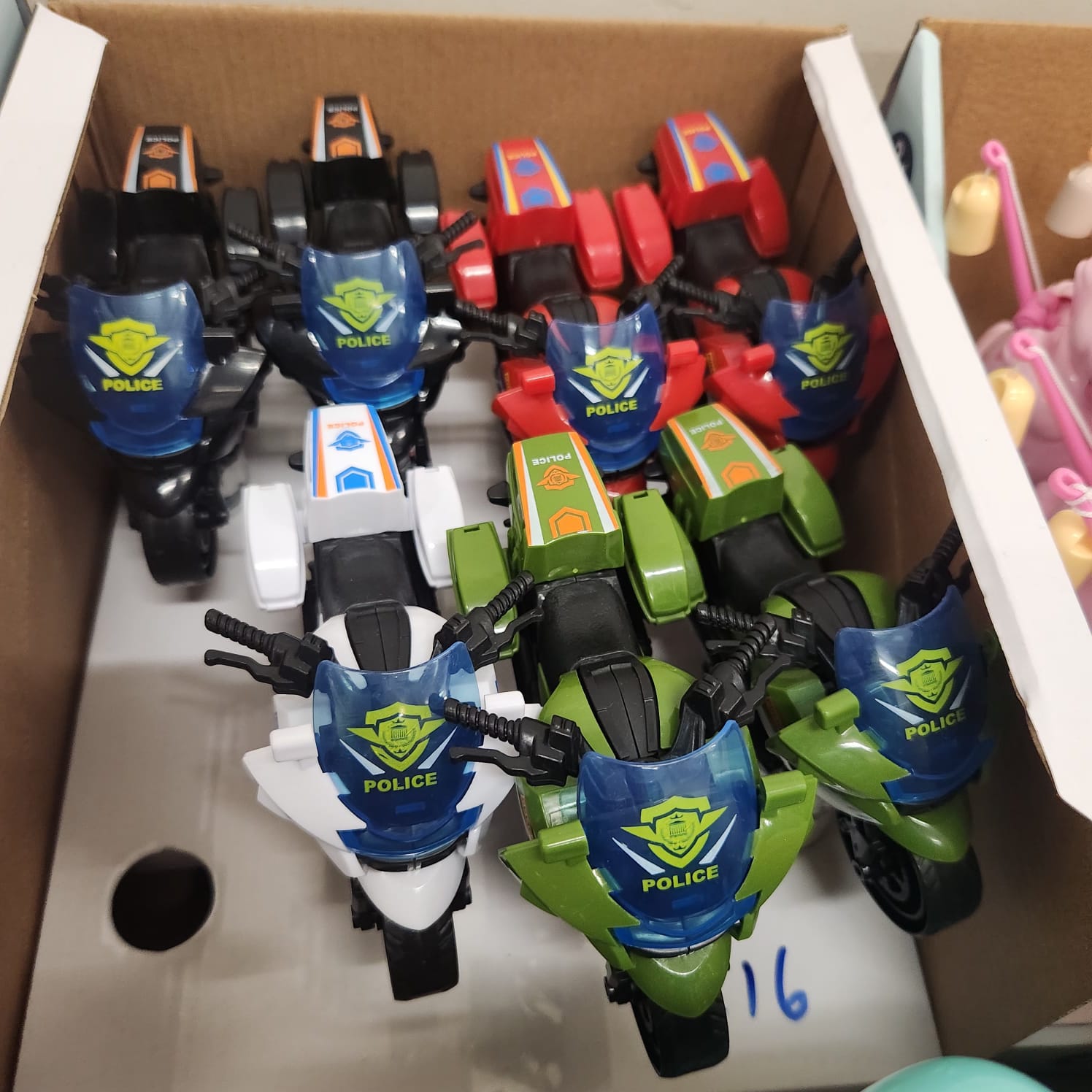 KIDS TOYS WITH CANDIES