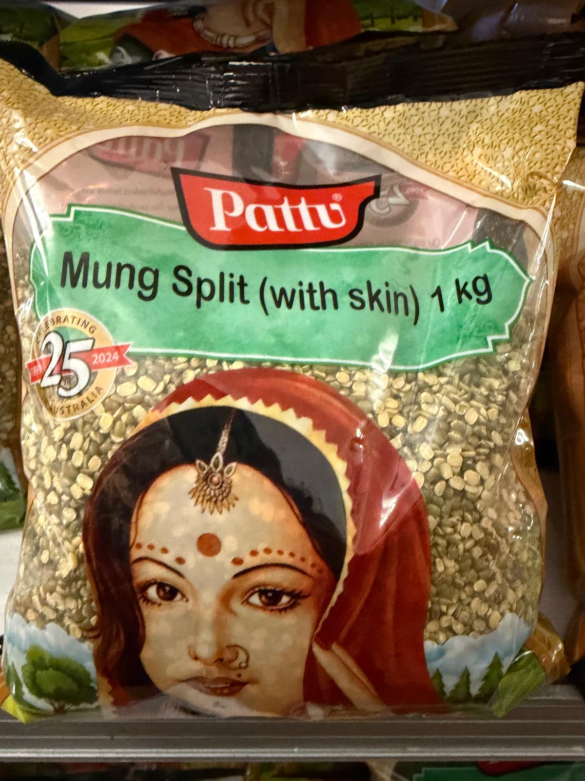 Pattu Mung Split with skin 1kg