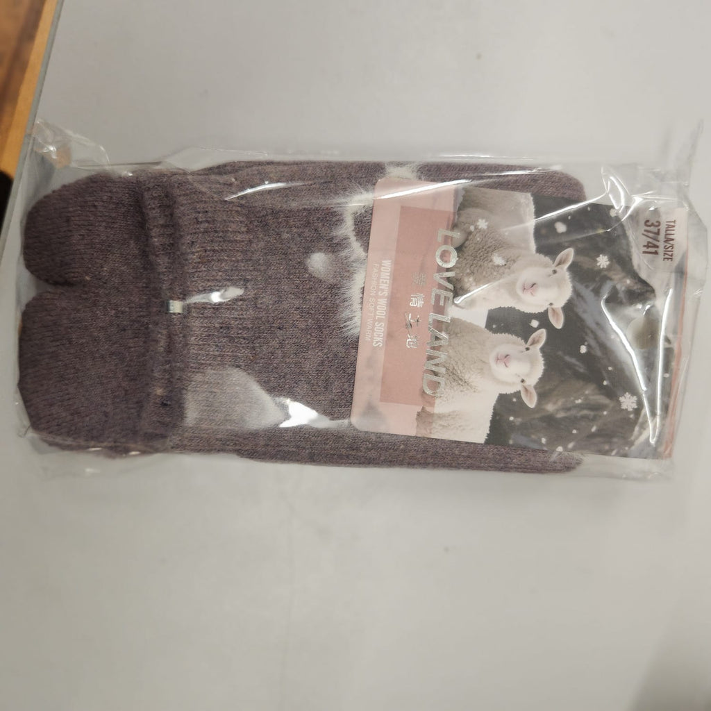 LADIES SOCKS FOR WINTERS FREE SIZE SHEEP WOOLEN